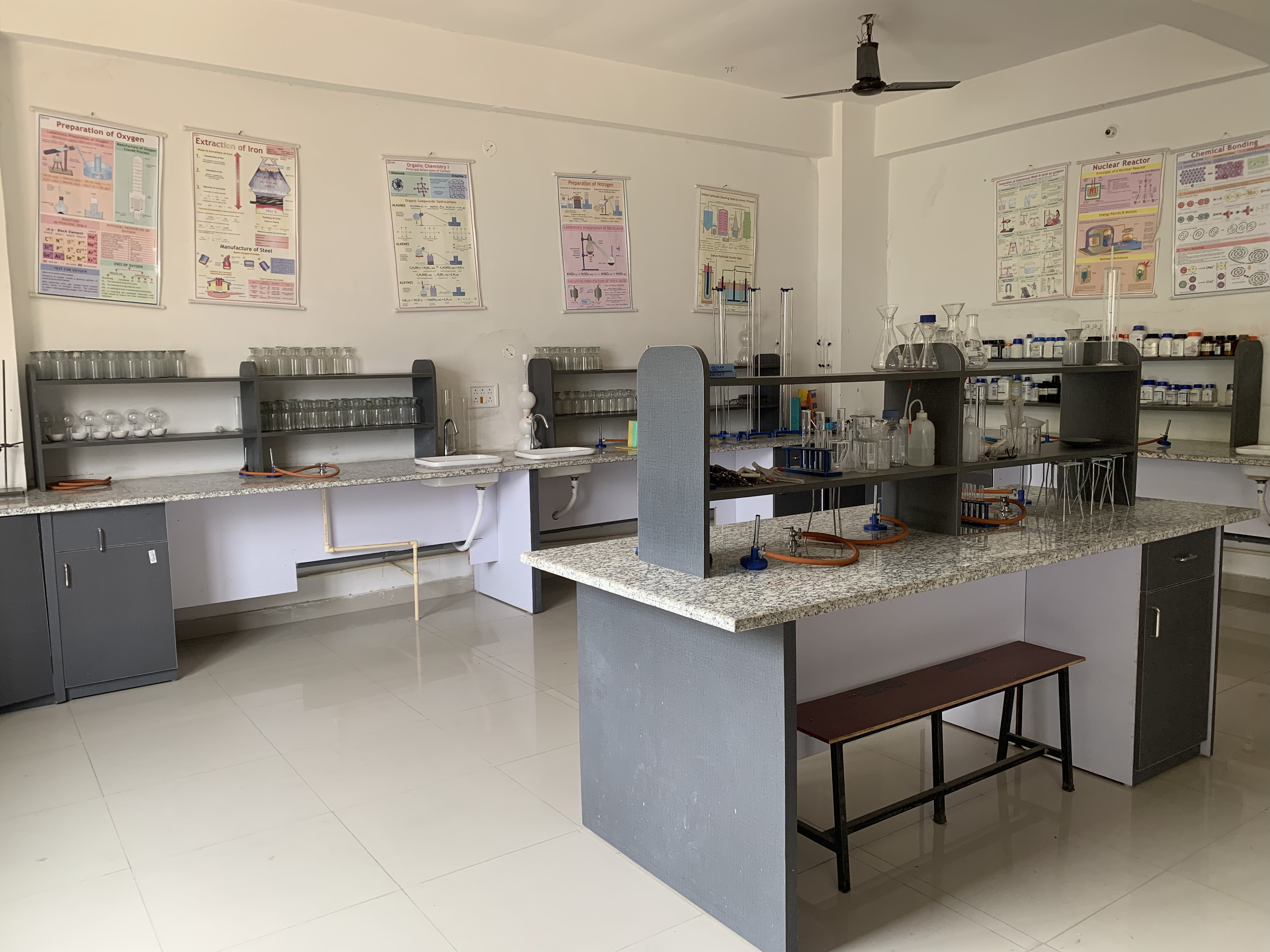 Composite Science Lab at Patliputra Vidyapeeth